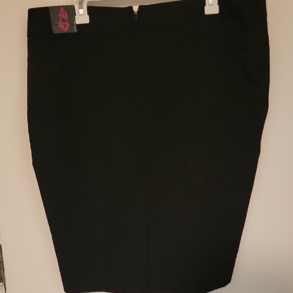 Vintage Torrid Black Penscil Shirt New - Picture 5 of 5